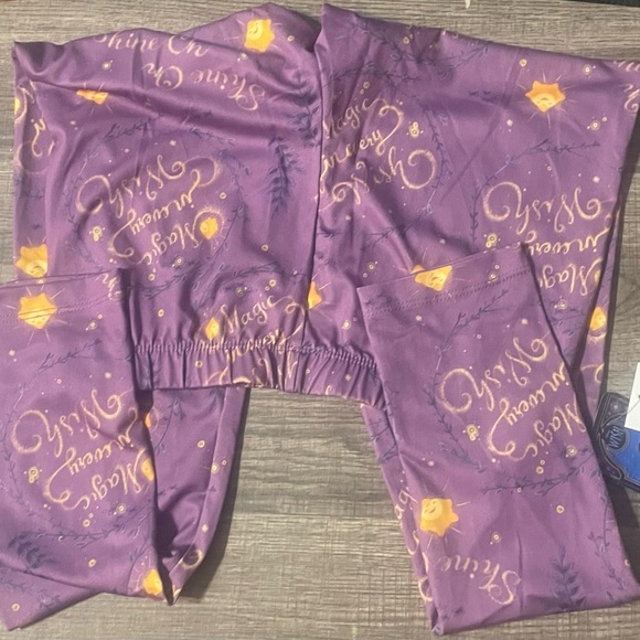 🔴3/$12 Girls Wish purple leggings! NWT size XL (14/16) - Picture 2 of 4